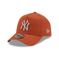 Capace kšiltovka New Era 39thirty MLB NY Yankees Essential Brown