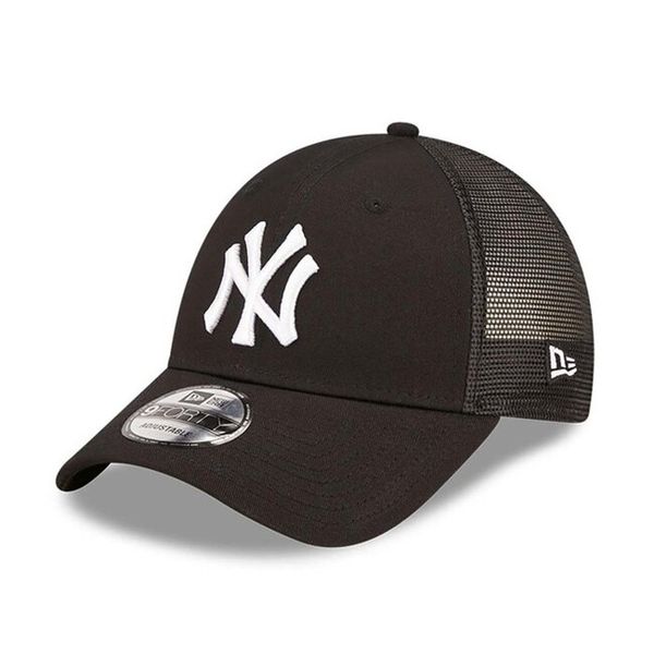 Capace New Era 940 Trucker MLB Home Field NY Yankees Cap Black